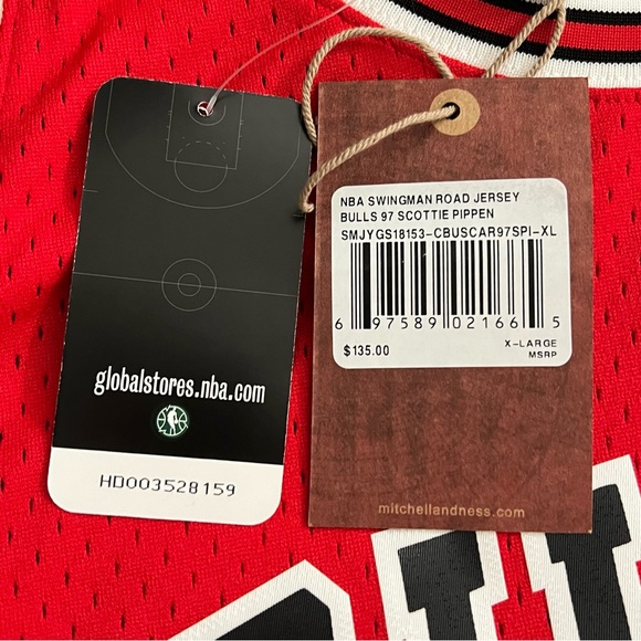 Scottie Pippen Chicago Bulls 1997-1998 Mitchell & Ness Red NBA Swingman Jersey - Picture 3 of 8